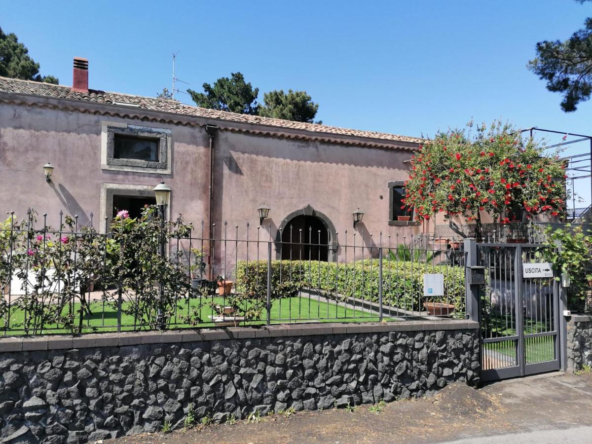 Palmento Spuligni Villa Zafferana Etnea Kültér fotó